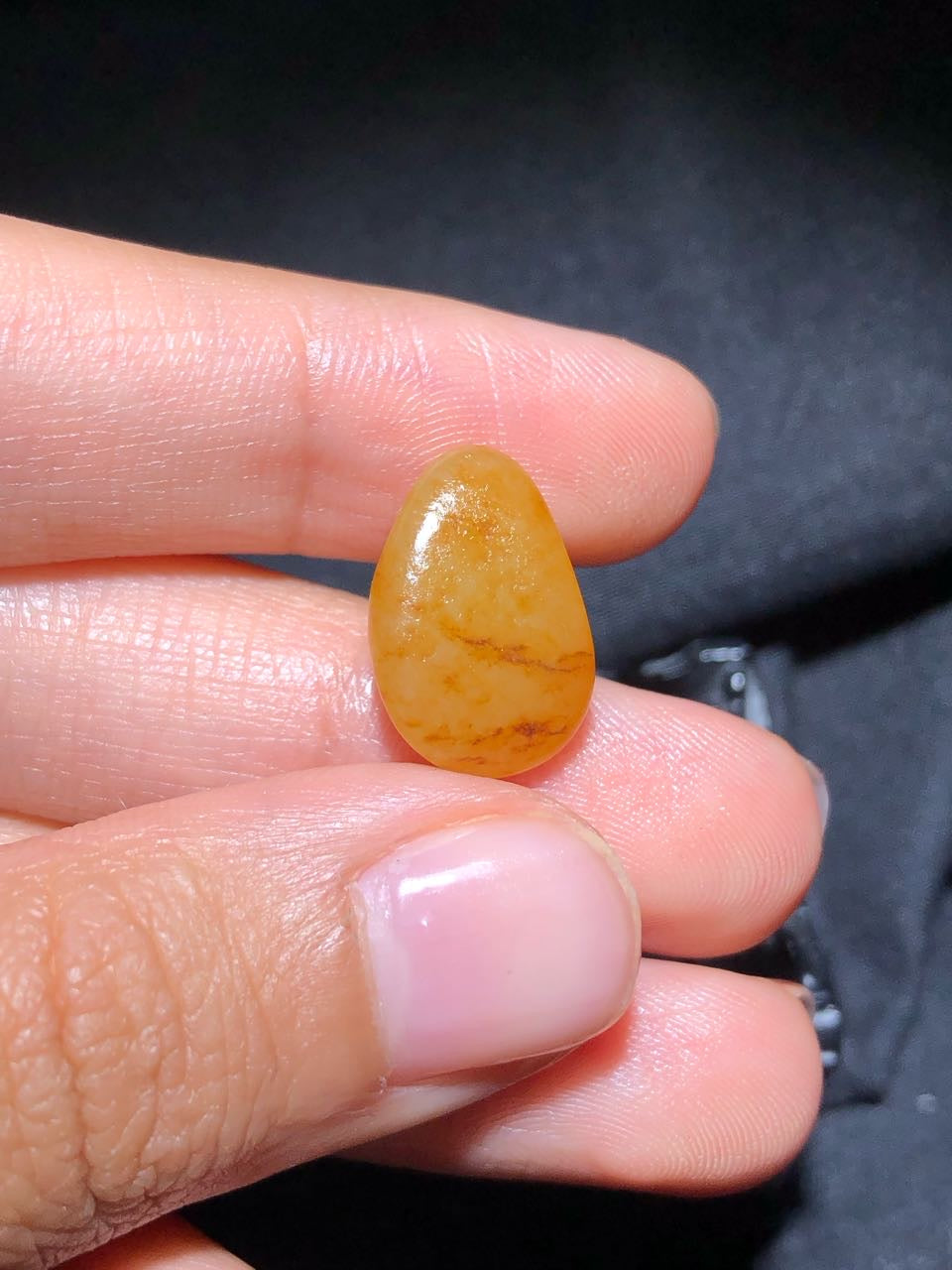 和田玉-黄沁籽料原石
