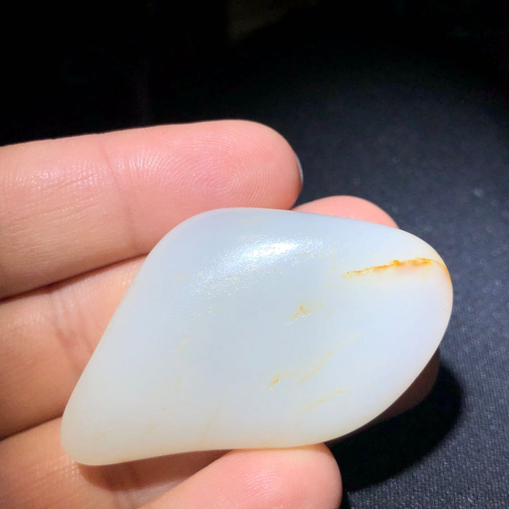 和田玉-黄皮白肉籽料原石